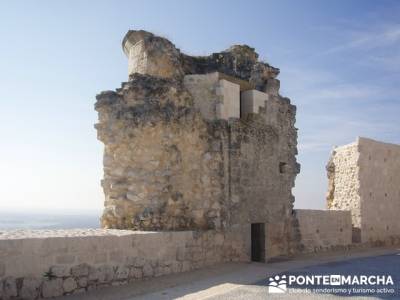 Íscar - Ruta de castillos - Castillos Valladolid - Castillos Segovia - Castillo Iscar; calzado trek